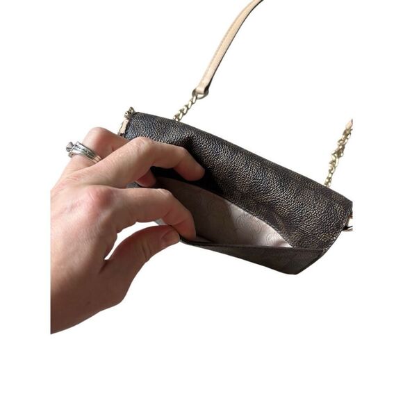 Michael Kors Jet Set Signature Crossbody Bag Convertible to Wallet Adjustable - Picture 7 of 12